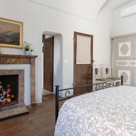 Casa Cecilia Διαμέρισμα Santo Stefano Belbo Εξωτερικό φωτογραφία